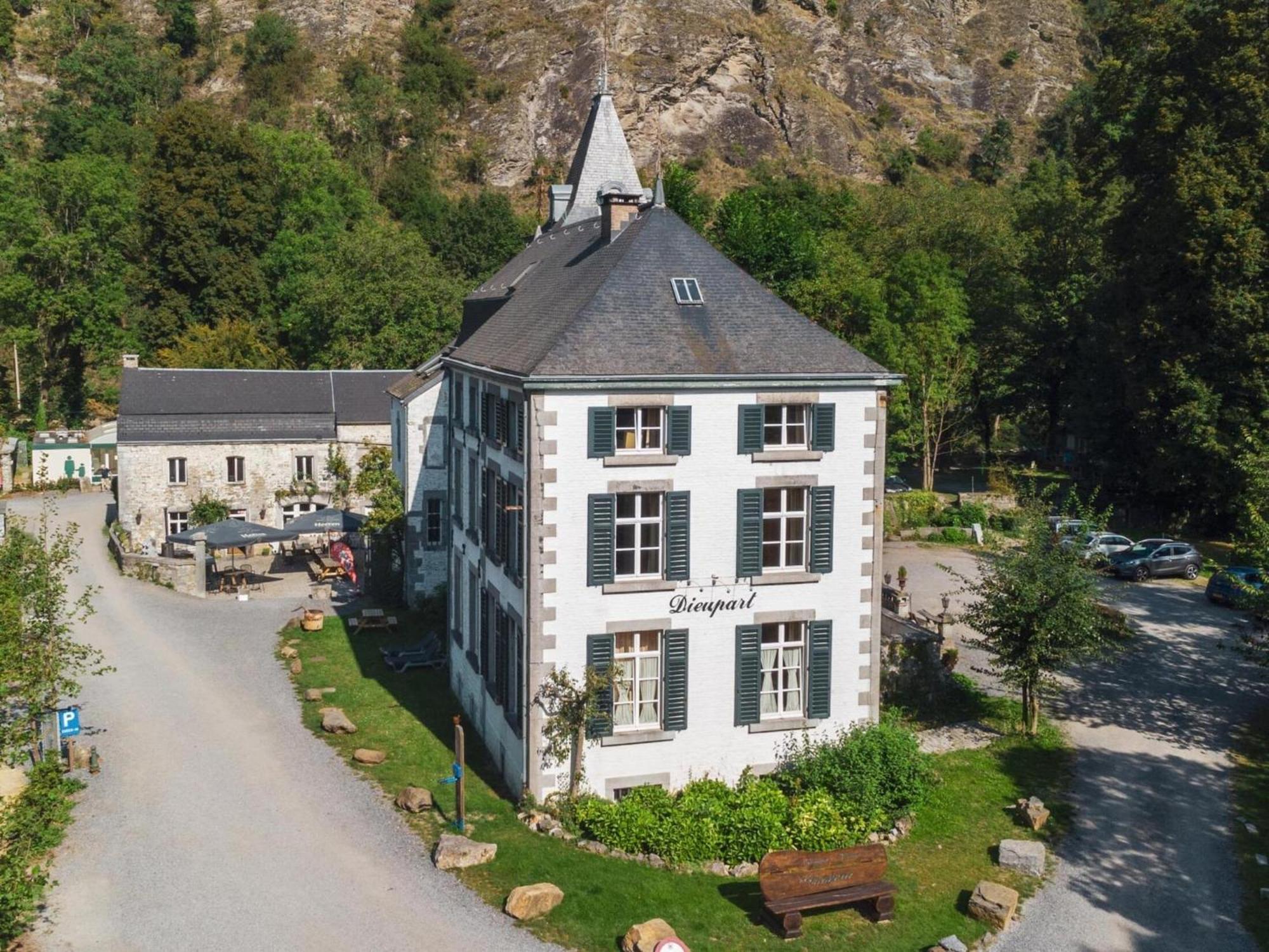 Stationed Between Spa And Liege Apartment In 艾韦 外观 照片