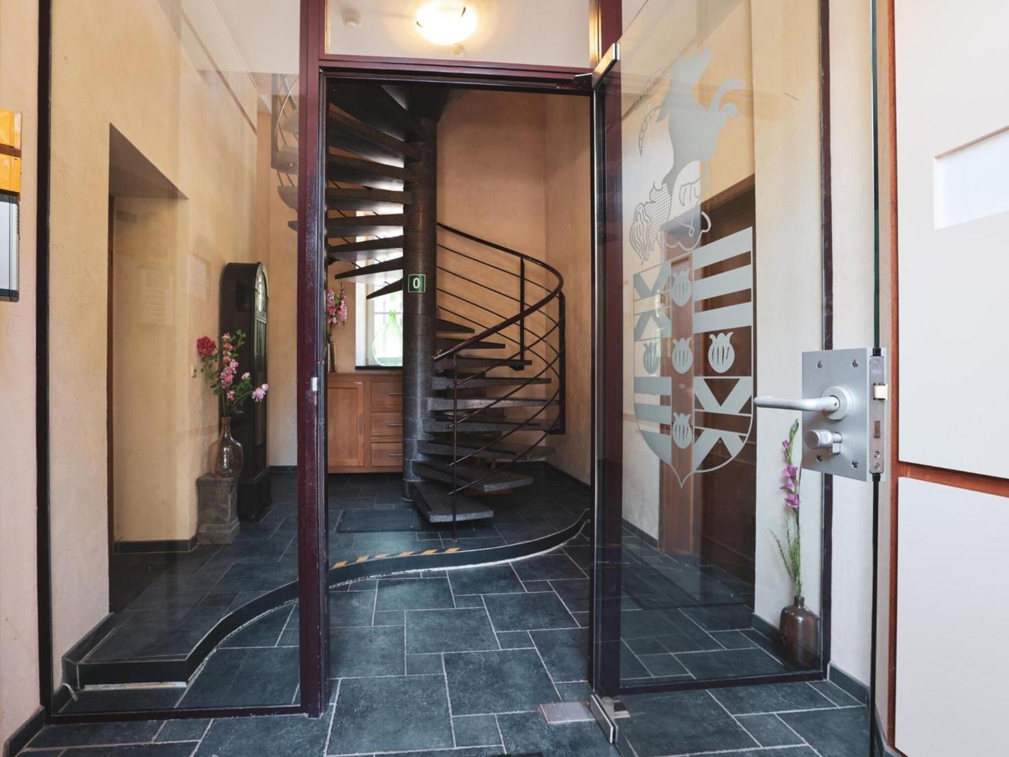 Stationed Between Spa And Liege Apartment In 艾韦 外观 照片