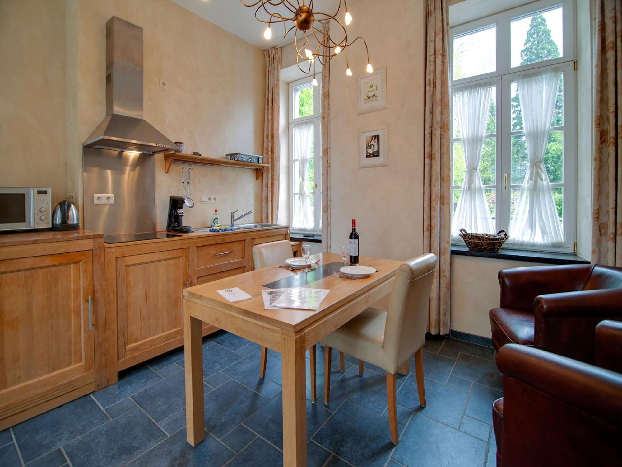 Stationed Between Spa And Liege Apartment In 艾韦 外观 照片