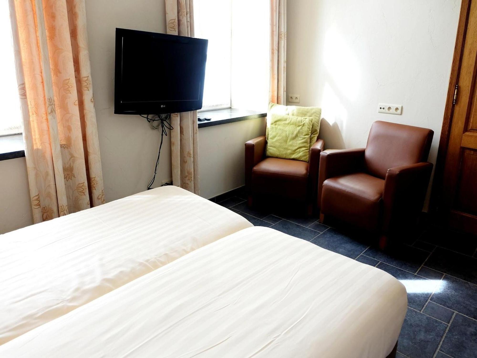 Stationed Between Spa And Liege Apartment In 艾韦 外观 照片